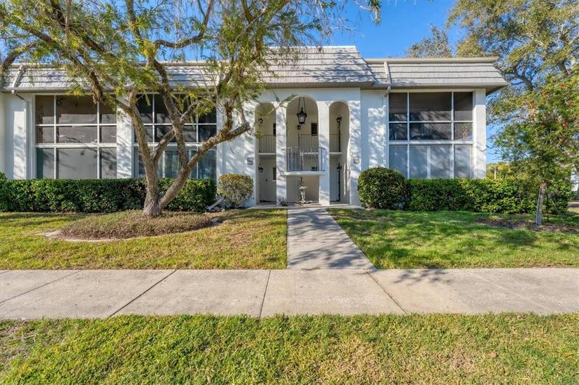 Picture of 1647 Southwood Street Unit 1647, Sarasota FL 34231