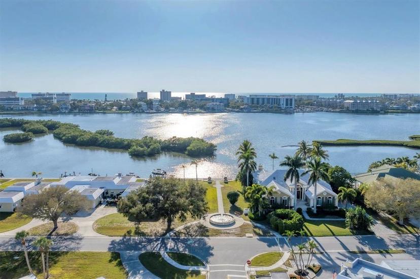Picture of 1647 Southwood Street Unit 1647, Sarasota FL 34231