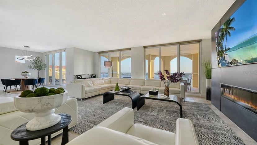 Picture of 611 Riviera Dunes Way Unit 702, Palmetto FL 34221