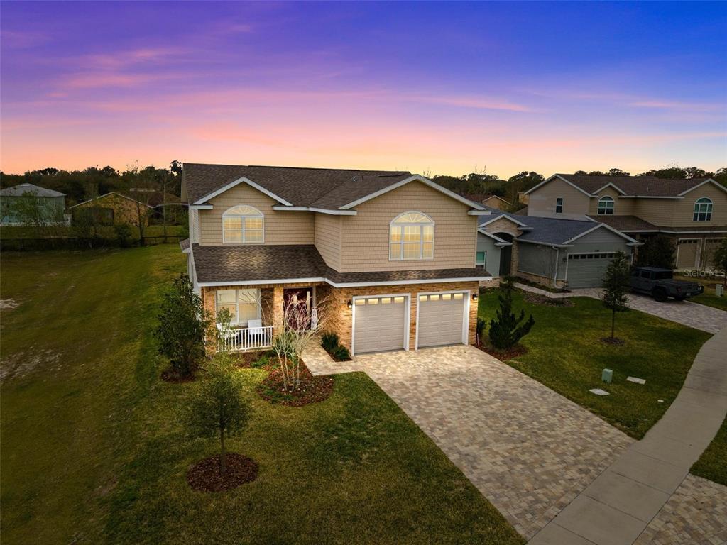 Picture of 5039 NE 125Th Loop, Oxford, FL 34484