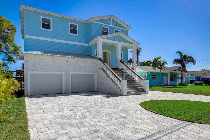 Picture of 315 87Th Avenue N, St Petersburg FL 33702