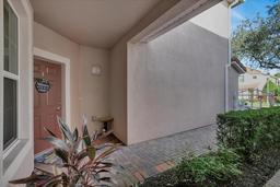 Picture of 8316 Fontera Drive, Davenport, FL 33896