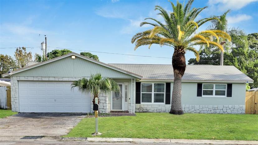 Picture of 10241 127Th Avenue N, Largo FL 33773