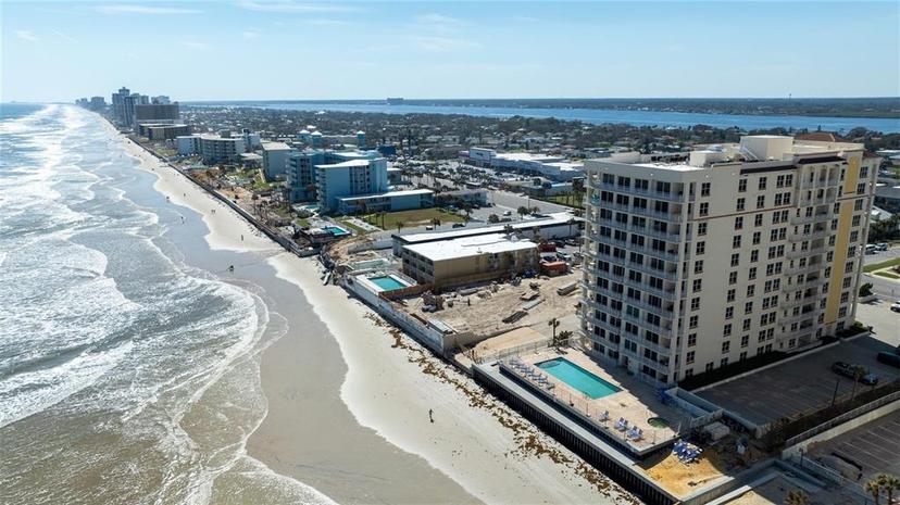 Picture of 2071 S Atlantic Avenue Unit 201, Daytona Beach Shores FL 32118