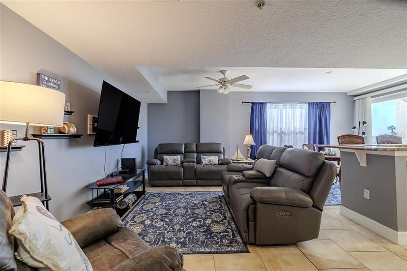 Picture of 2071 S Atlantic Avenue Unit 201, Daytona Beach Shores FL 32118