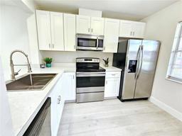 Picture of 1701 Pinehurst Road Unit 26E, Dunedin, FL 34698