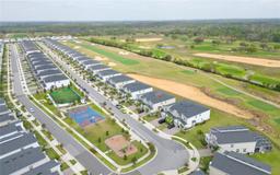 Picture of 815 Ocean Course Avenue Unit 815, Davenport, FL 33896