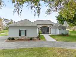 Picture of 6109 Spinnaker Loop, Lady Lake, FL 32159