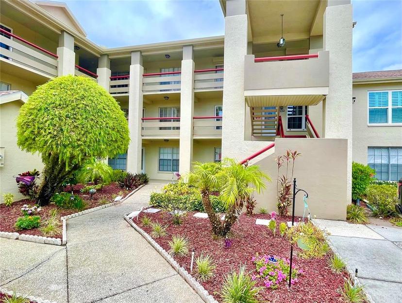 Picture of 4529 Whitton Way Unit 223, New Port Richey FL 34653