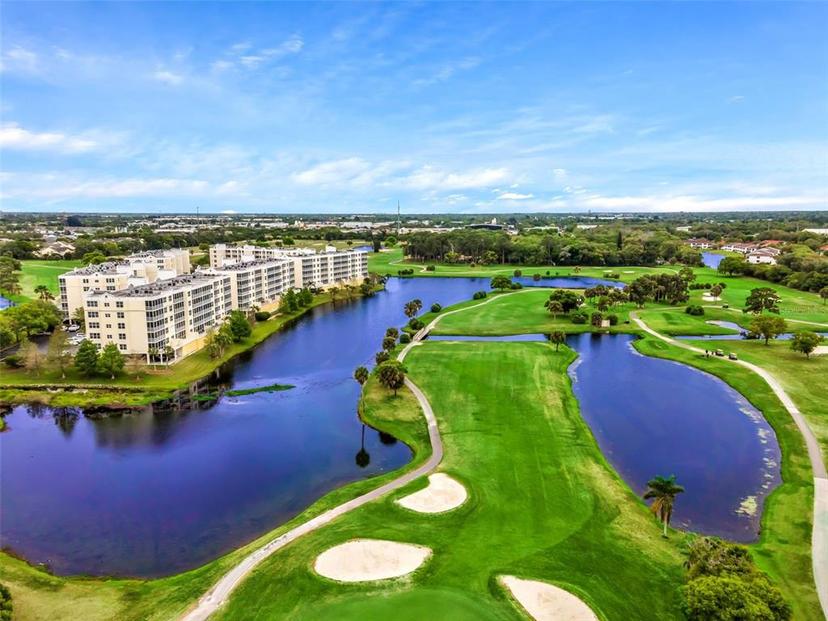 Picture of 1200 Country Club Drive Unit 2106, Largo FL 33771