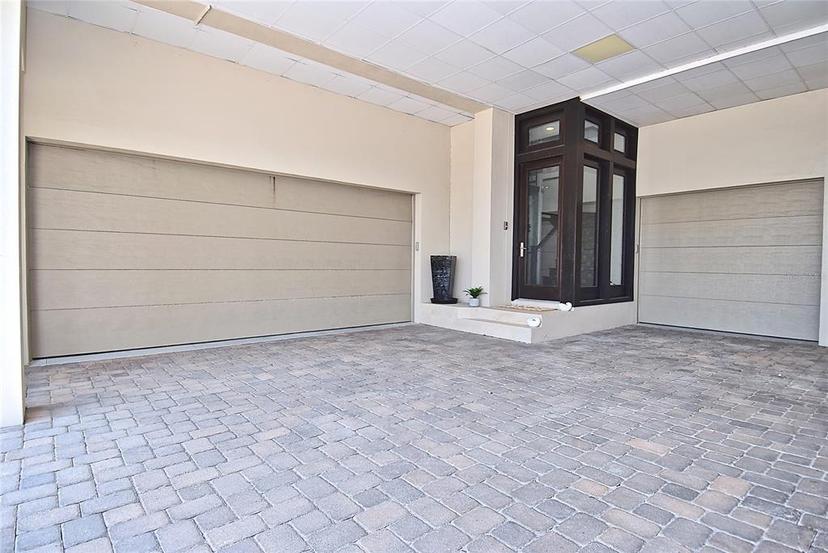 Picture of 361 Benjamin Franklin Drive Unit A, Sarasota FL 34236