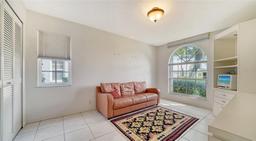 Picture of 4244 Brittany Lane Unit 11, Sarasota, FL 34233