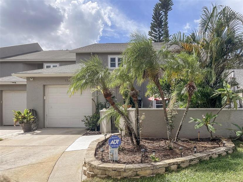 Picture of 130 Hunter Court, Palm Harbor FL 34684