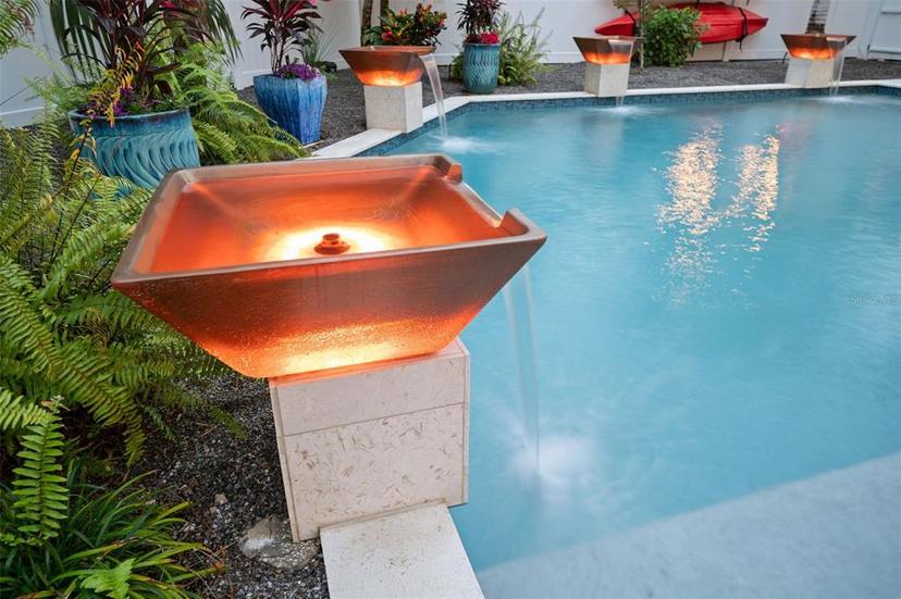 Picture of 5005 Gulf Of Mexico Drive Unit 5, Longboat Key FL 34228