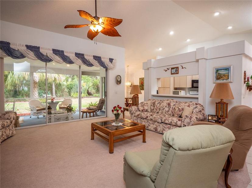 Picture of 18 Hemlock Court E, Homosassa FL 34446