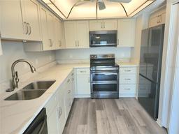 Picture of 5188 Marsh Field Lane Unit 93, Sarasota, FL 34235