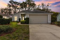 Picture of 490 W Larchmont Court, Beverly Hills, FL 34465