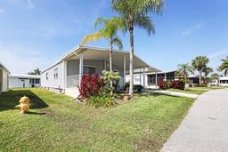 Picture of 2100 Kings Highway Unit 1028, Port Charlotte, FL 33980