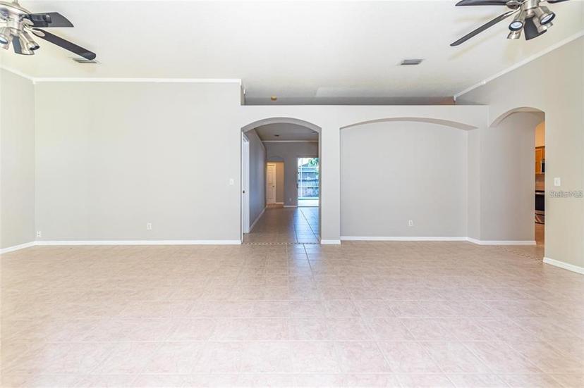 Picture of 2634 Brookville Drive, Valrico FL 33596