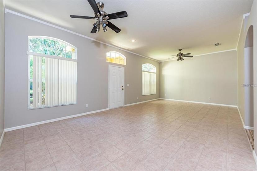 Picture of 2634 Brookville Drive, Valrico FL 33596