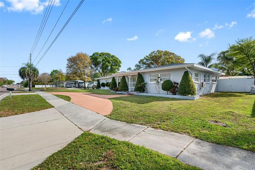 Picture of 1215 S Keene Road, Clearwater FL 33756