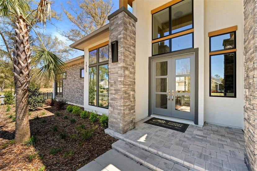 Picture of 1025 SW 136 Street, Newberry FL 32669