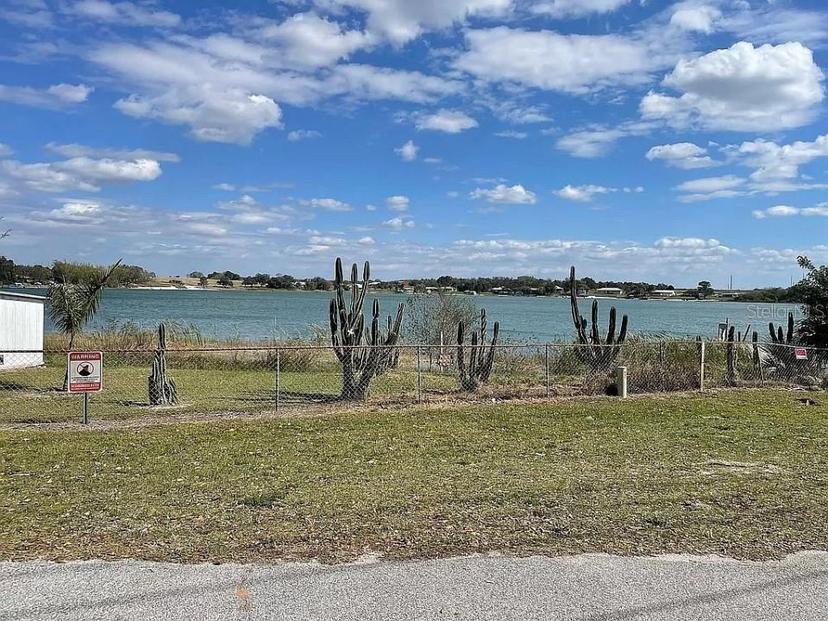 Picture of 1554 N Oak Park Avenue, Avon Park FL 33825