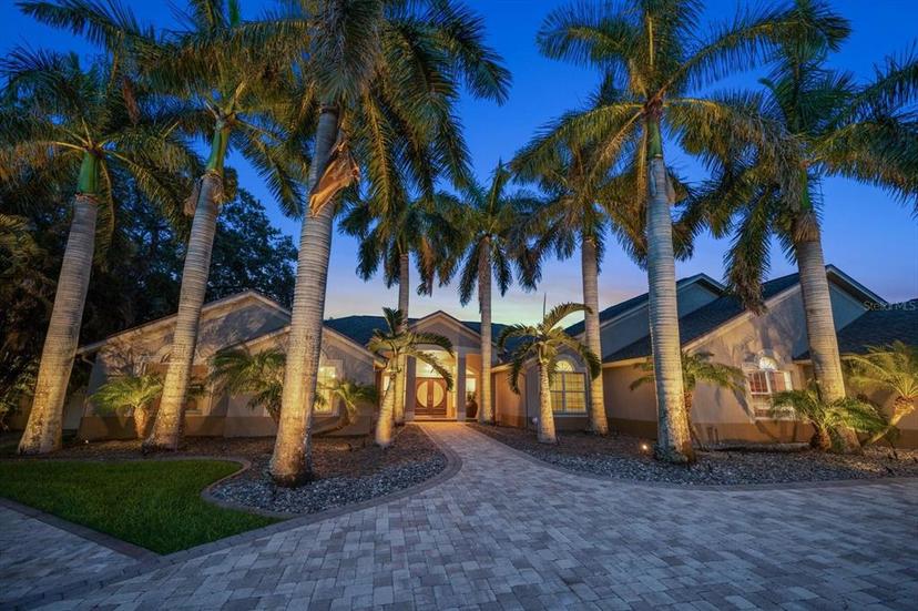 Picture of 201 Bluff View Drive, Belleair Bluffs FL 33770
