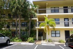 Picture of 305 30Th Avenue W Unit A103, Bradenton, FL 34205