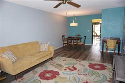 Picture of 305 30Th Avenue W Unit A103, Bradenton, FL 34205