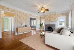 Picture of 7754 Westmoreland Drive, Sarasota, FL 34243