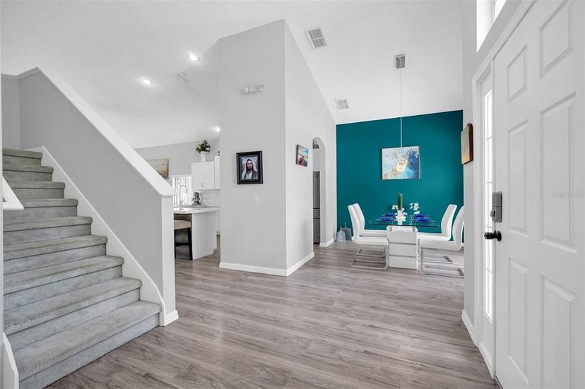 Picture of 541 Castlemain Circle, Davenport FL 33897