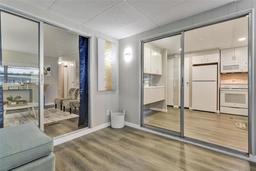 Picture of 1610 Reynolds Road Unit 5, Lakeland, FL 33801
