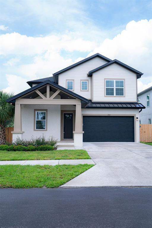 Picture of 213 W Giddens Avenue, Tampa FL 33603