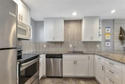 Picture of 22375 Edgewater Drive Unit 224, Port Charlotte, FL 33980
