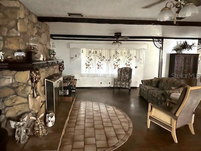 Picture of 95 Pinewood Ln, Winter Haven FL 33881