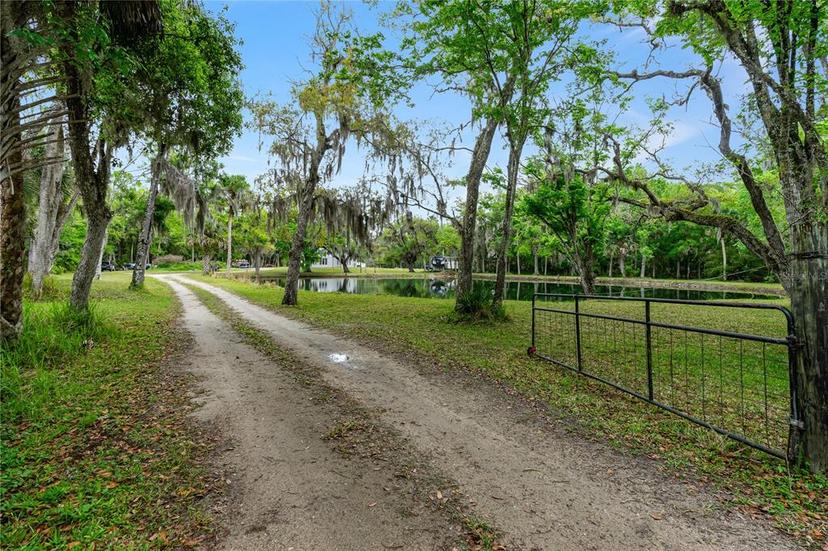 Picture of 1795 Hideaway Lane, Edgewater FL 32141