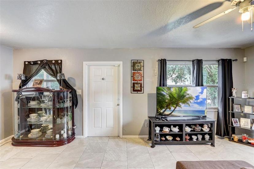 Picture of 1118 Avenue J, Haines City FL 33844