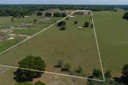 Picture of 15720 SE 47Th Avenue, Summerfield, FL 34491