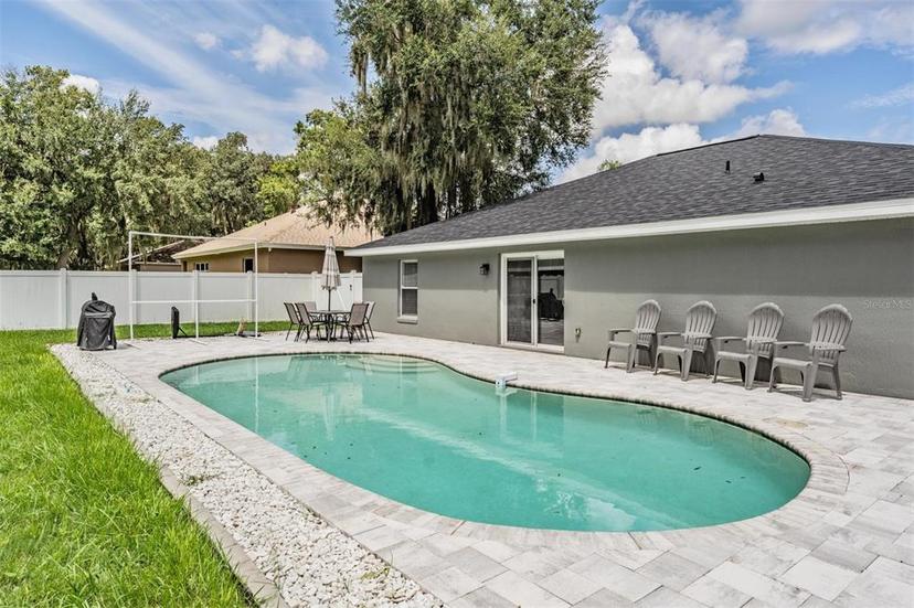 Picture of 1729 Oakwood Estates Drive, Plant City FL 33563