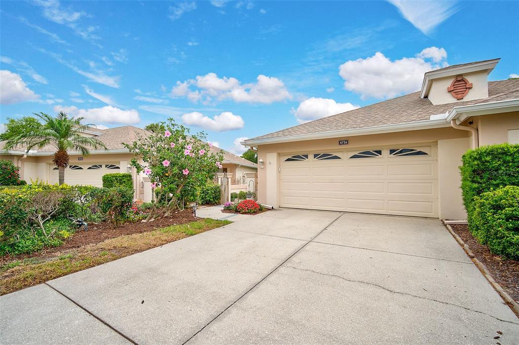 Picture of 4726 Sand Trap Street Circle E, Bradenton, FL 34203