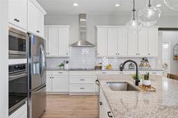 Picture of 2504 Hwy 640, Bartow, FL 33830