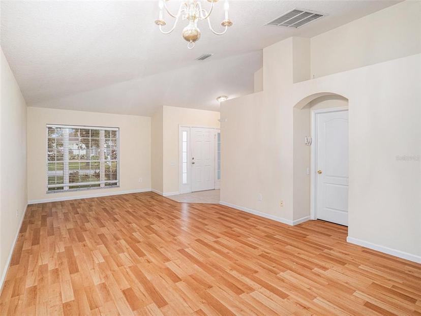 Picture of 11440 Misty Isle Lane, Riverview FL 33579