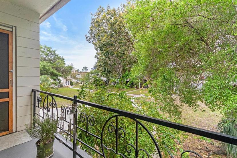 Picture of 4022 57Th Street N Unit 262, Kenneth City FL 33709