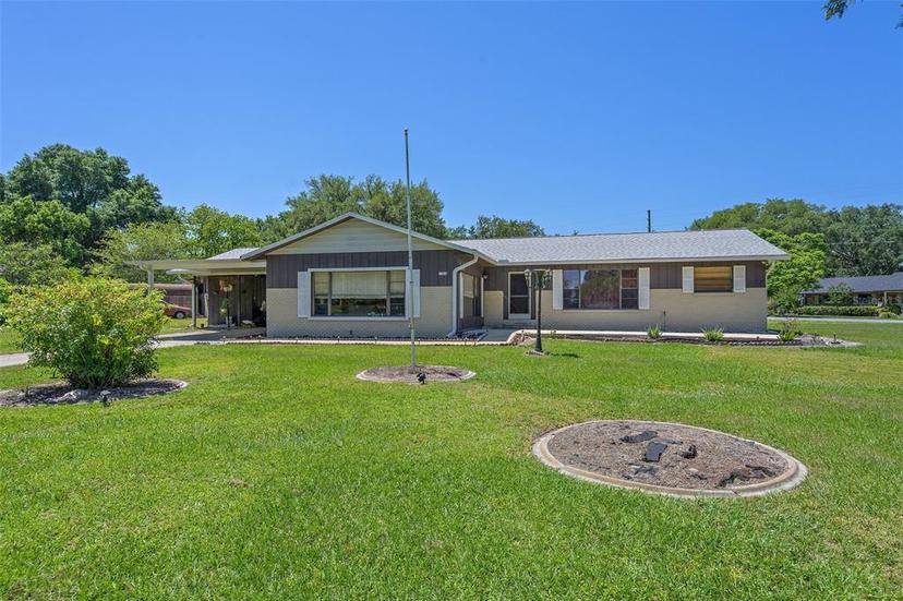 Picture of 9930 County Road 114B, Wildwood FL 34785