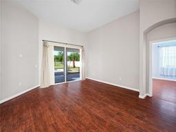 Picture of 988 Classic View Drive, Auburndale, FL 33823