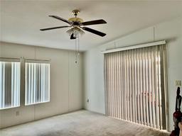 Picture of 7203 Mount Essex Drive Ne Unit 515, St Petersburg, FL 33702