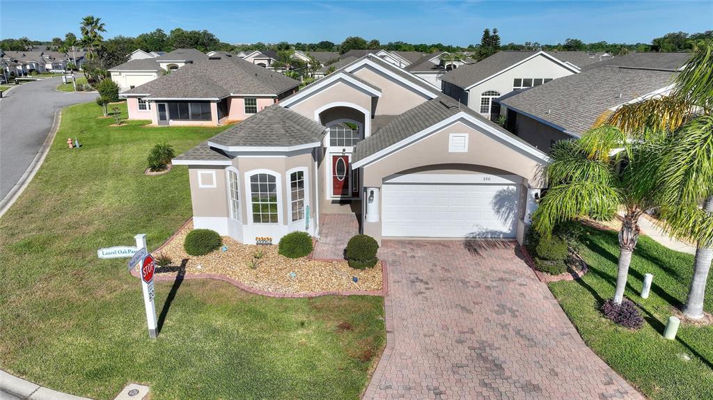 Picture of 100 Laurel Oak Pass, Davenport, FL 33837