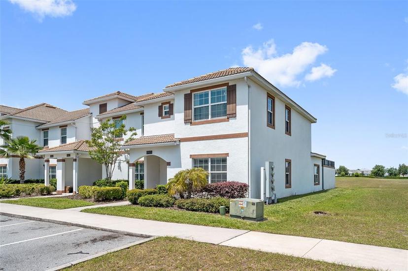 Picture of 8965 Stinger Drive, Davenport FL 33896