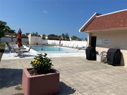 Picture of 519 Albee Farm Road Unit 317, Venice, FL 34285